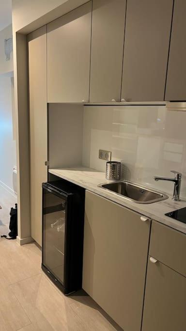 Studio Piscine Partagee Parking Securise Saint-Yrieix-sur-Charente Εξωτερικό φωτογραφία