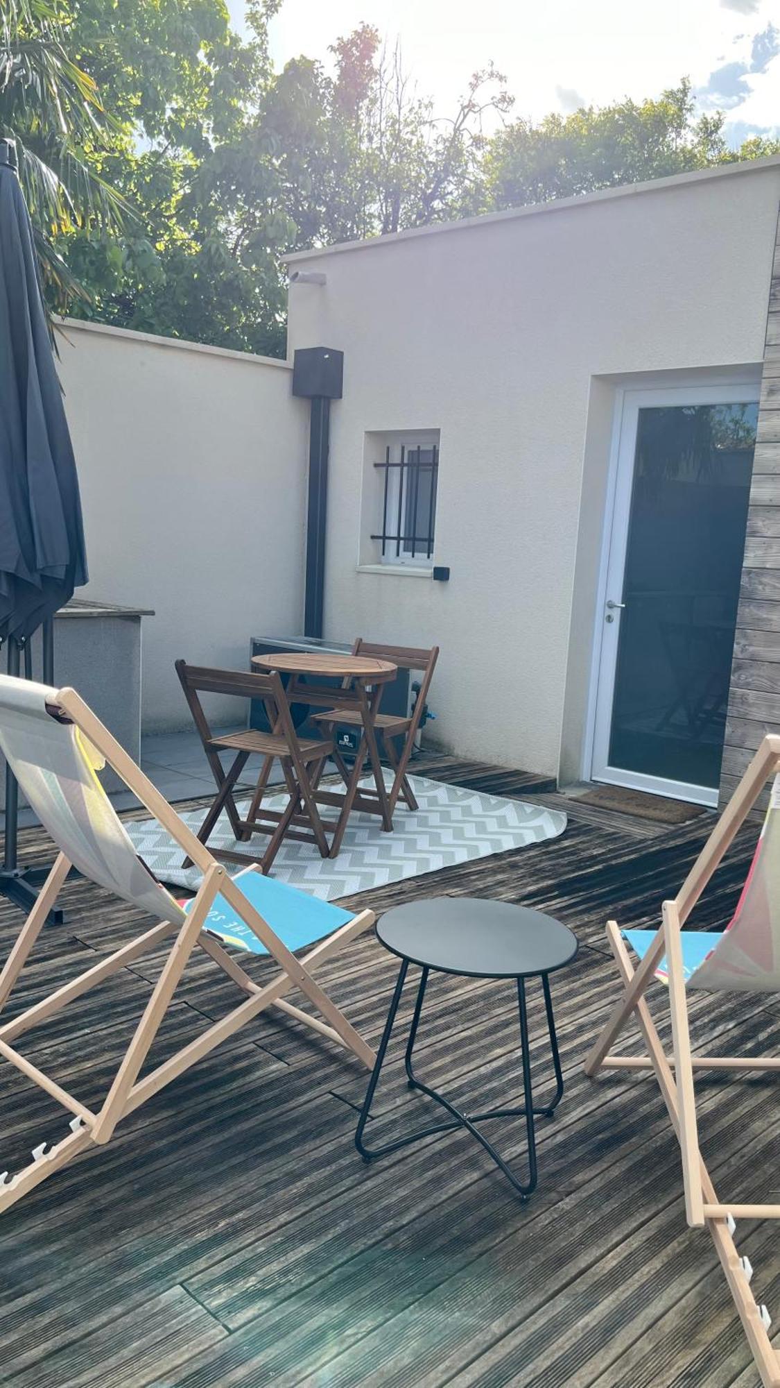 Studio Piscine Partagee Parking Securise Saint-Yrieix-sur-Charente Εξωτερικό φωτογραφία